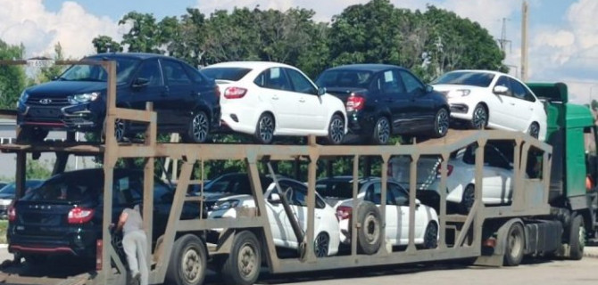 «АвтоВАЗ» начал отгрузку дилерам 8-клапанных Lada Granta Drive Active