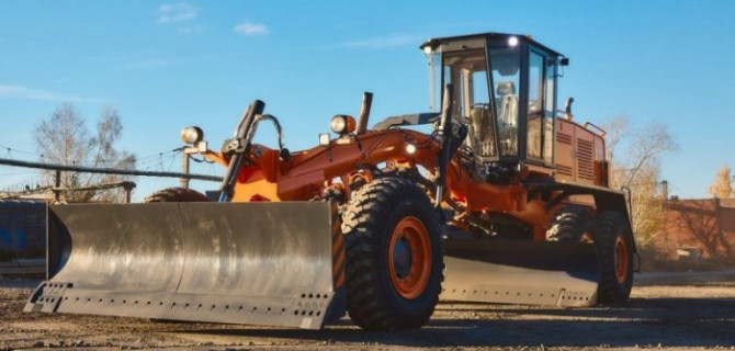 Грейдеры: Основные характеристики и различия моделей ДЗ, ГС и АГ
