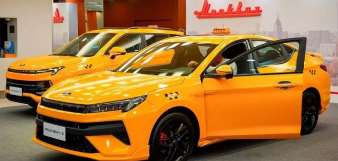 Запуск производства лифтбека «Москвич 6» перенесли на декабрь – таксисты ждут