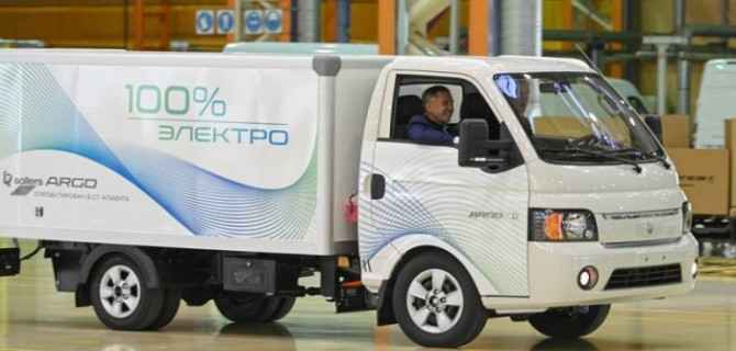 Завод УАЗ начал выпуск коммерческих автомобилей Sollers Argo
