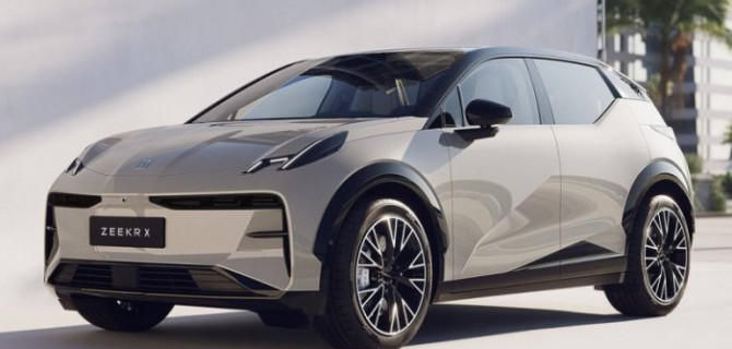 В Россию опять везут дорогие «электрички» китайского бренда Zeekr