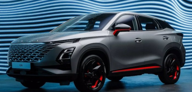 Дилеры рассказали, каких китайских автомобилей не хватает для всех желающих