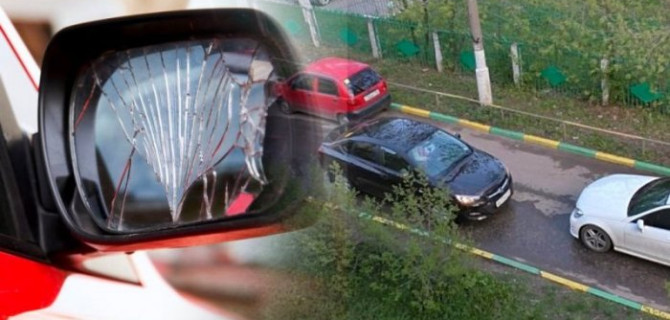 В ГИБДД объяснили, кто виноват в случае, если автомобили столкнулись зеркалами на узкой дороге