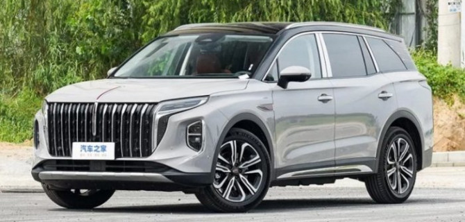 В России начались продажи большого Hongqi HS7 по цене от 7 млн рублей