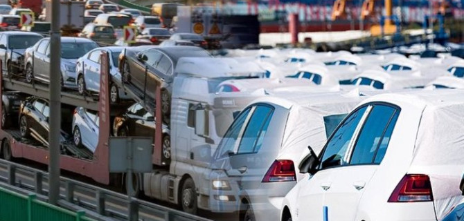 За 2023 год в Россию завезли больше 1 млн автомобилей