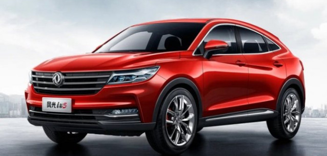 Стали известны характеристики купе-кроссовера DFSK ix5 и полноприводного кроссовера DFSK ix7, которые будут выпускаться на "Автоторе"