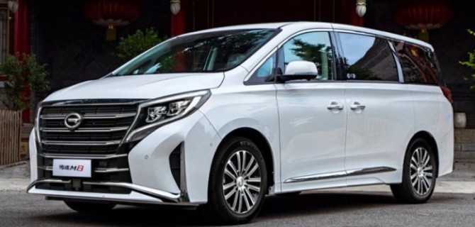 Стали известны российские цены на новый минивэн GAC M8