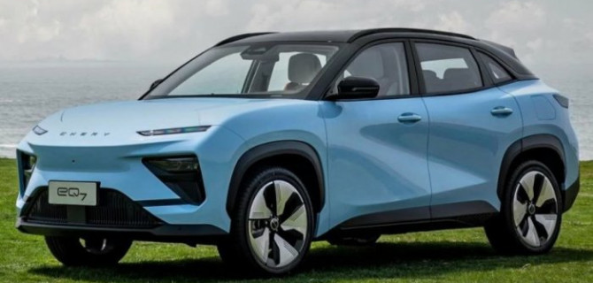 Chery начнёт продавать в России специально сделанную полноприводную версию электрокроссовера eQ7
