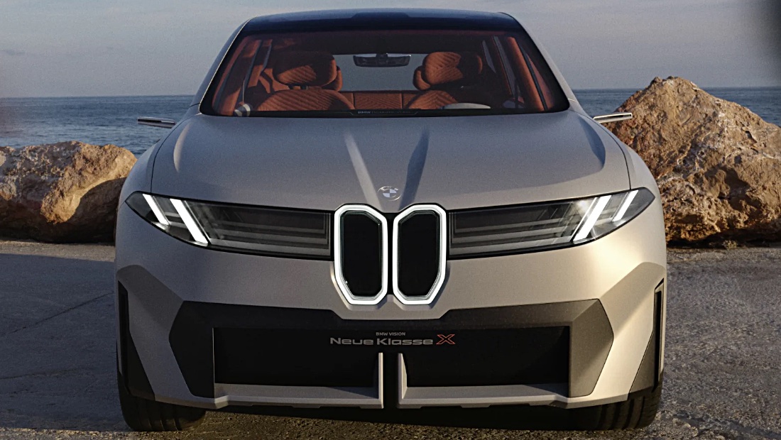 BMW показал новый кроссовер Vision Neue Klasse X — вслед за аналогичным седаном Vision Neue Klasse X
