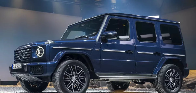 Mercedes-Benz G-Class 2