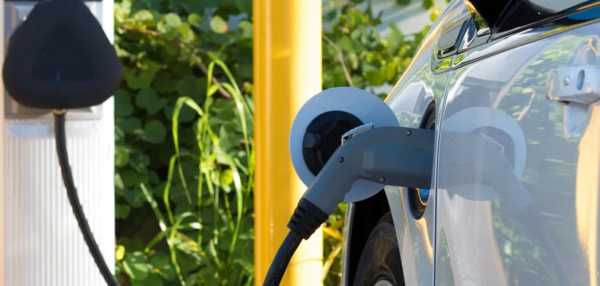 Электромобиль