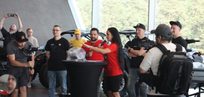 АВТОДОМ Ducati совместно с Ducati Club Moscow провели летний мотопробег для любителей скорости