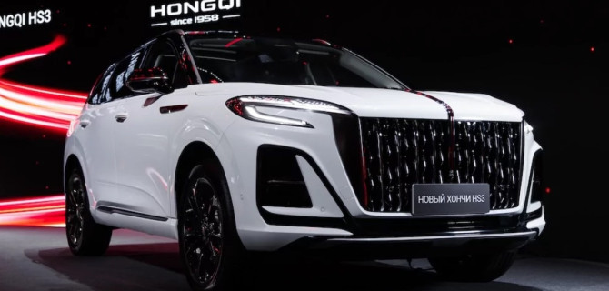 Hongqi HS3