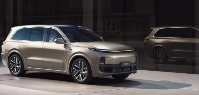 Исраел Мгдесян, начальник отдела продаж автомобилей АВТОДОМ Электро, рассказал об особенностях эксплуатации электрокаров LiXiang   