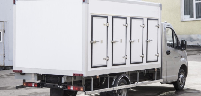 Фургон-мороженица