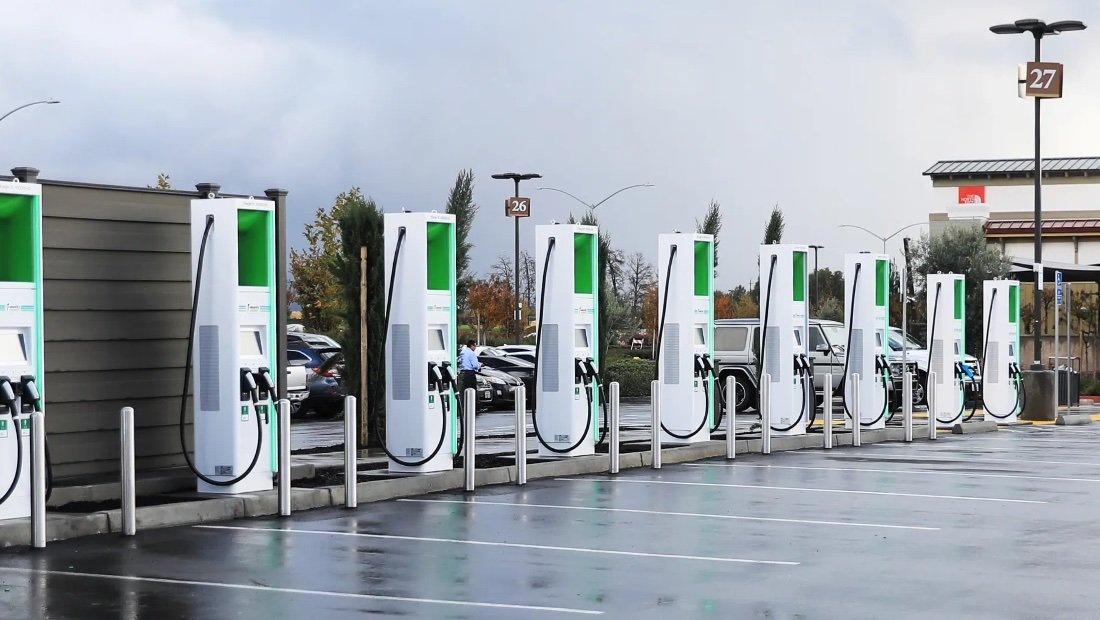 Езжайте-ка вы подальше: как в мире видят развитие инфраструктуры для электромобилей Инфраструктура для электромобилей