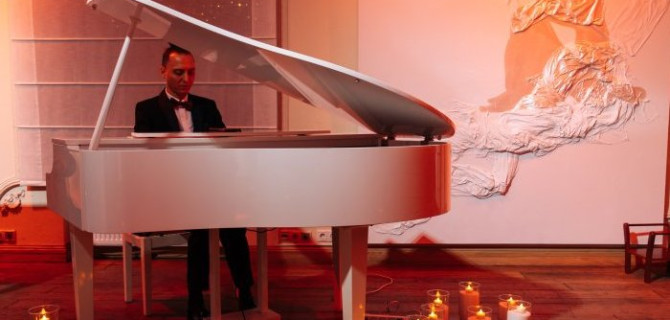 Новогодний вечер для клиентов АВТОДОМ Lamborghini прошел в клубном доме Подмоскоvные Vечера 