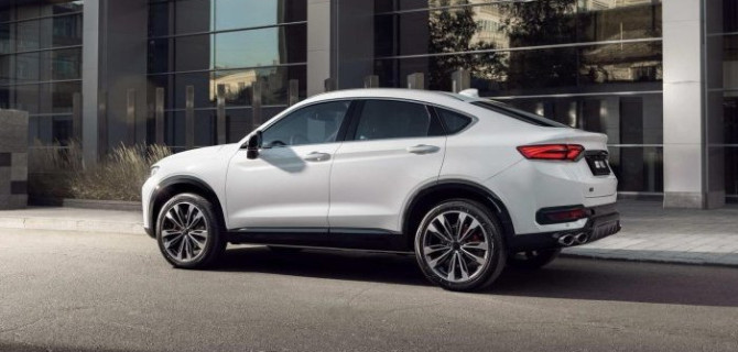 ГК АвтоСпецЦентр открывает два новых дилерских центра Knewstar в Москве