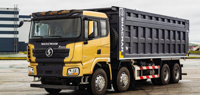 самосвалы 8x4 