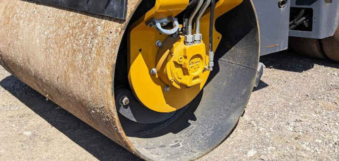 дорожный каток