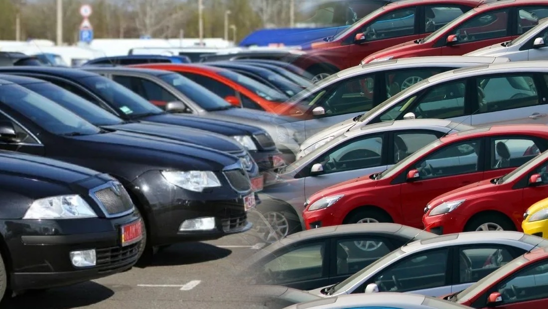 Почему автомобили с пробегом «с рук» в России не дорожают, а у дилеров цены растут б:у авто