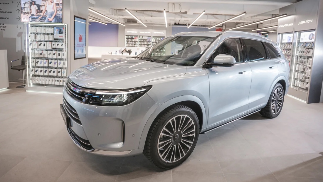 МТС начала торговать в своих салонах автомобилями, потому что телефоны теперь все покупают в онлайне Автомобили в МТС