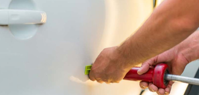 Ремонт вмятин на автомобилях