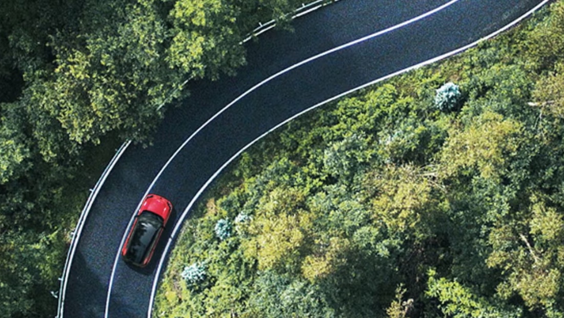 Toyota опубликовала изображения нового RAV4 перед его премьерой Toyota RAV4 2026 год