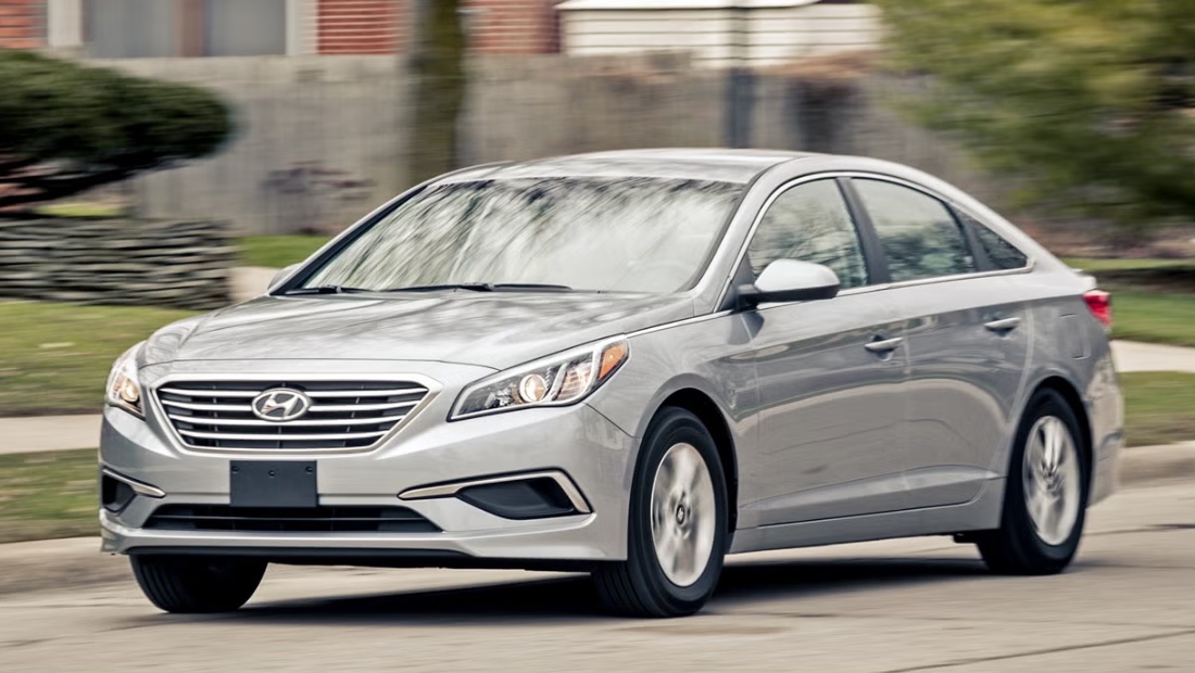 Топ подержанных легковых иномарок до 2 млн рублей — самые популярные в России 8 Hyundai Sonata 2017