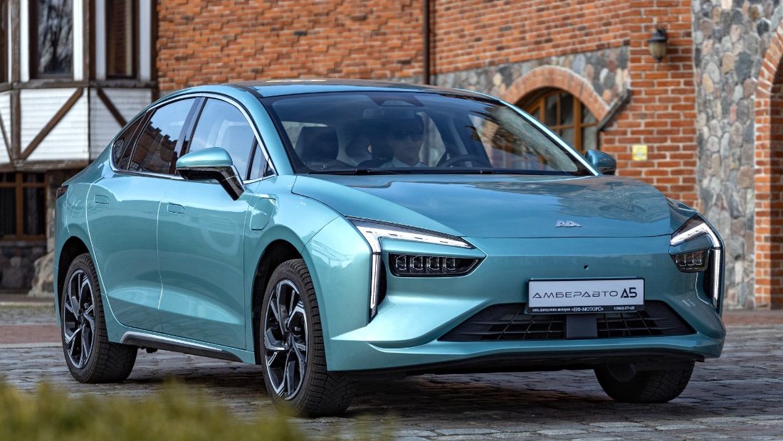 Электромобиль Amberauto A5 получил обновлённую версию Amberauto A5