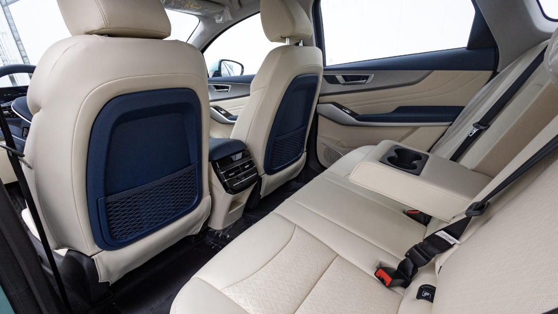 Электромобиль Amberauto A5 получил обновлённую версию Amberauto A5 салон