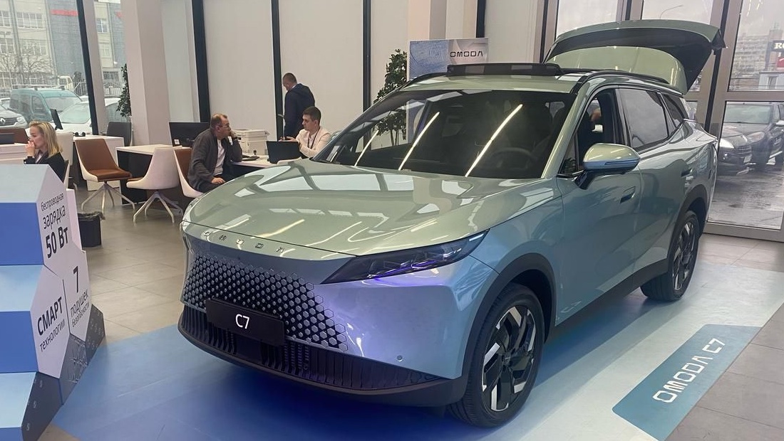 OMODA C7: полный обзор нового китайского кроссовера с характеристиками OMODA C7