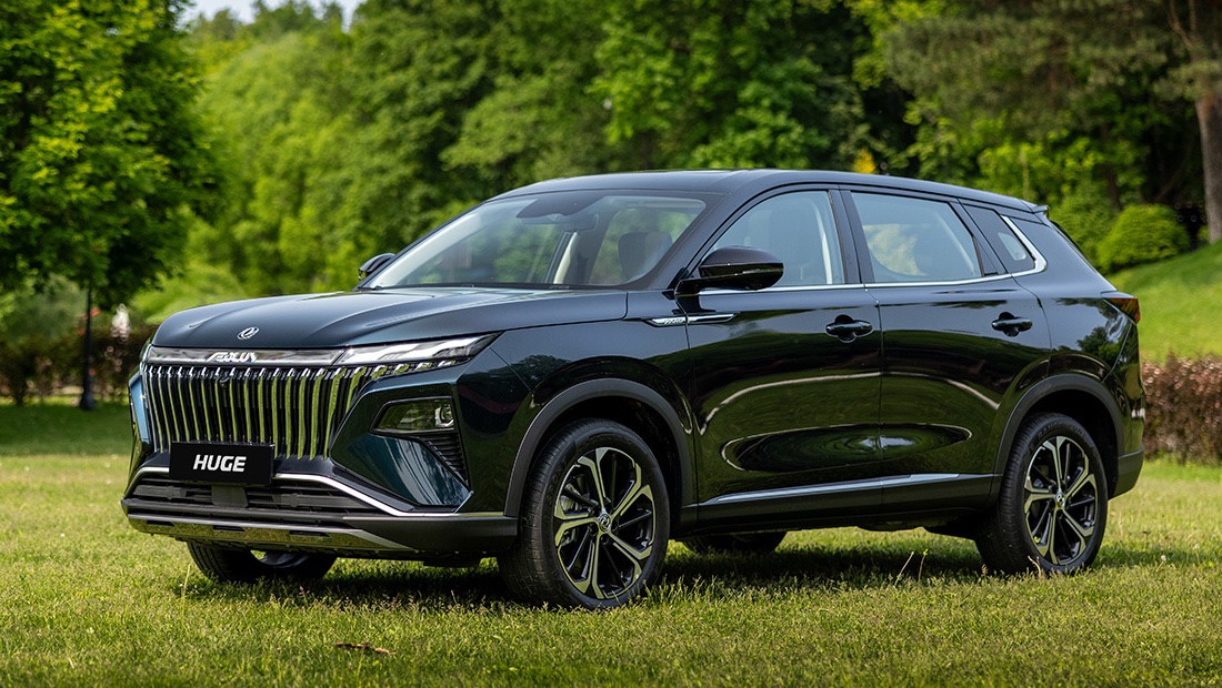 Кроссовер Dongfeng Huge начали продавать в России – подробнее о ценах и комплектацияхоо Dongfeng Huge 3