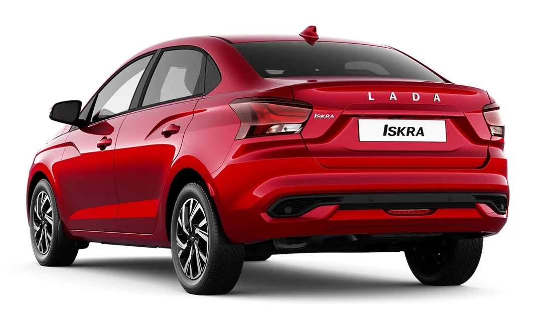 Питерские "Лады" не будут отличаться от собранных в Тольятти Лада Искра
