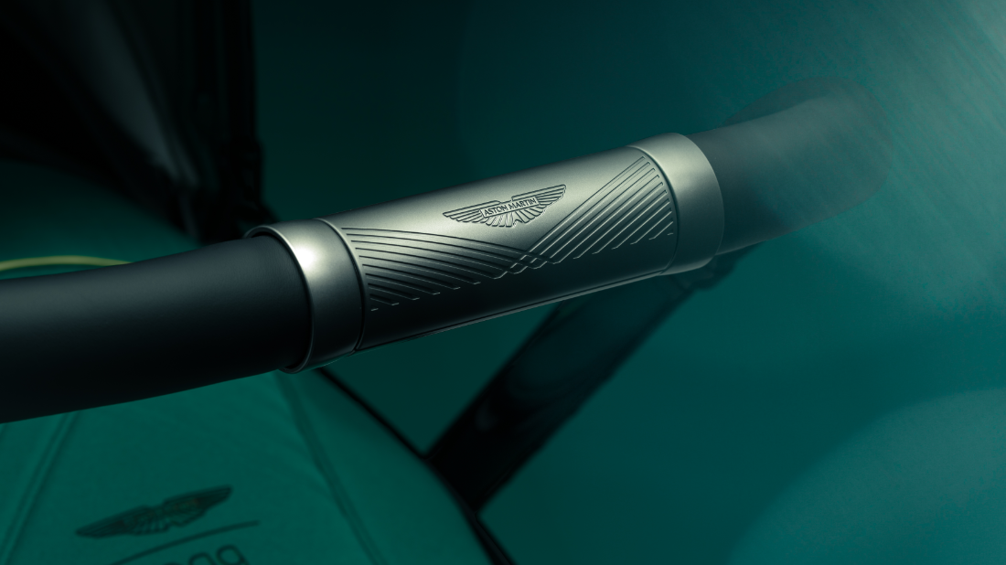 Aston Martin начнёт продавать фирменные люксовые детские коляски Детские коляски Aston Martin