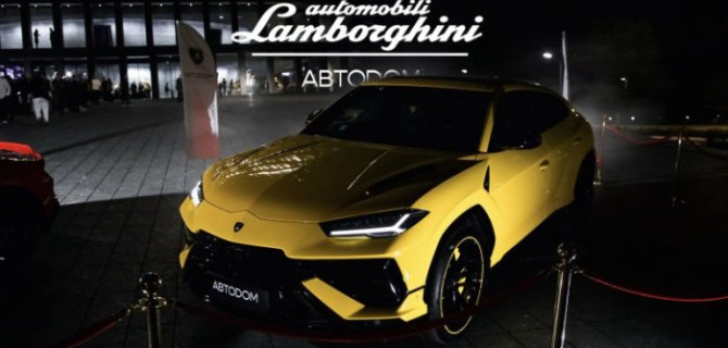 АВТОДОМ Рублевский представил Lamborghini на премии «Люди года 2025» в Москве