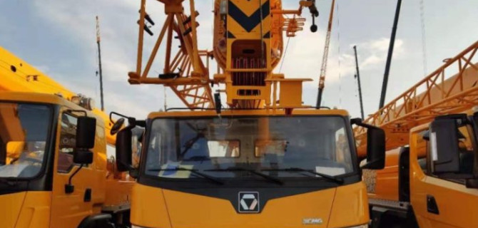 Преимущества автокранов, их виды и применение