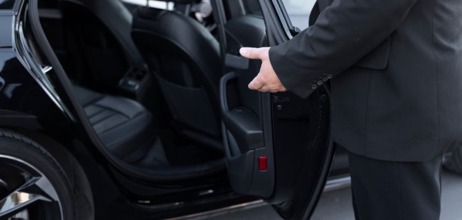 авто с водителем