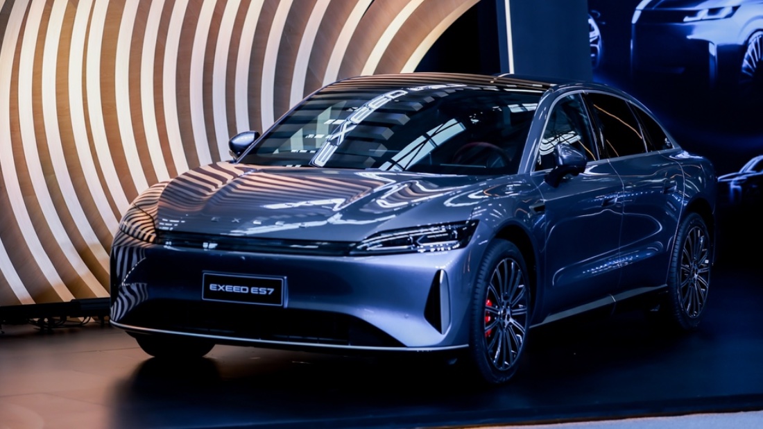 Новый гибридный седан EXEED ES7 могут привезти в Россию EXEED ES7