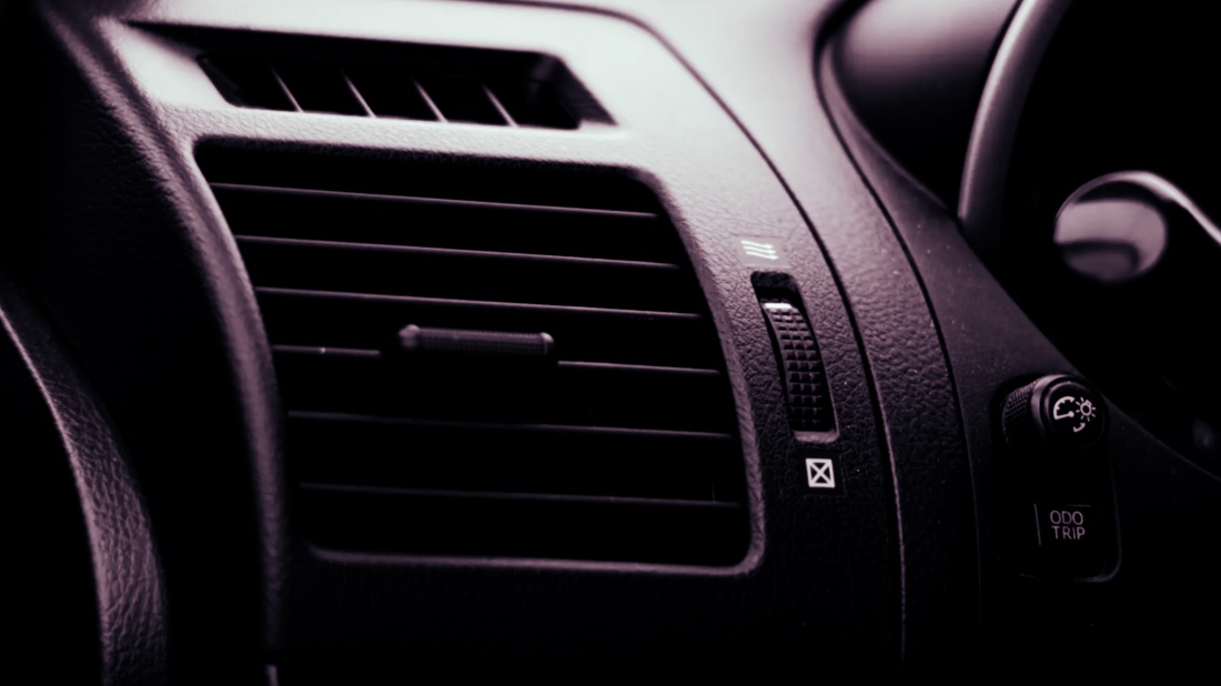 Почему автокондиционер начинает дуть тёплым воздухом автокондиционер