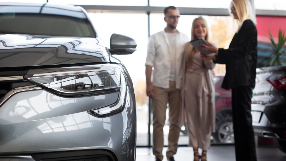 Российский автомобильный рынок растёт перед новым падением Продажи авто растут