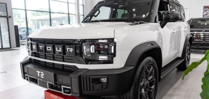 Бренд JETOUR, представленный в АвтоСпецЦентр, признан победителем в номинации «Автомобильная реклама года» премии «Золотой Клаксон 2025»