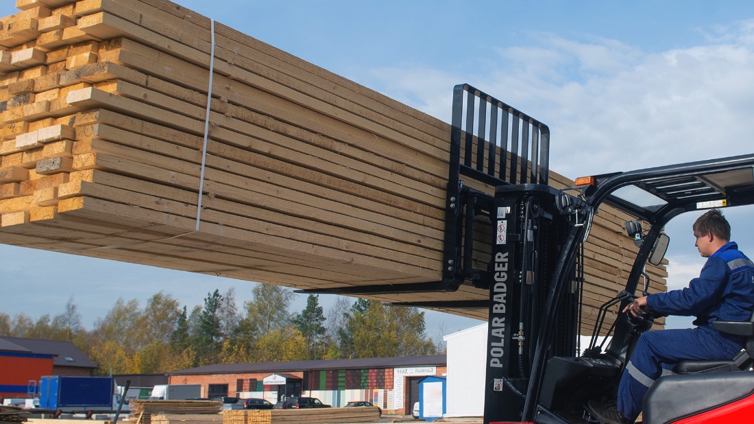 Газ-бензиновые вилочные погрузчики: особенности и преимущества Газ-бензиновые вилочные погрузчики