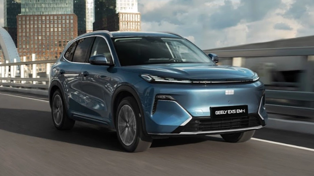 В России появился гибридный кроссовер EX5 EM‑i – цена и немного подробностей Geely EX5 EM-i