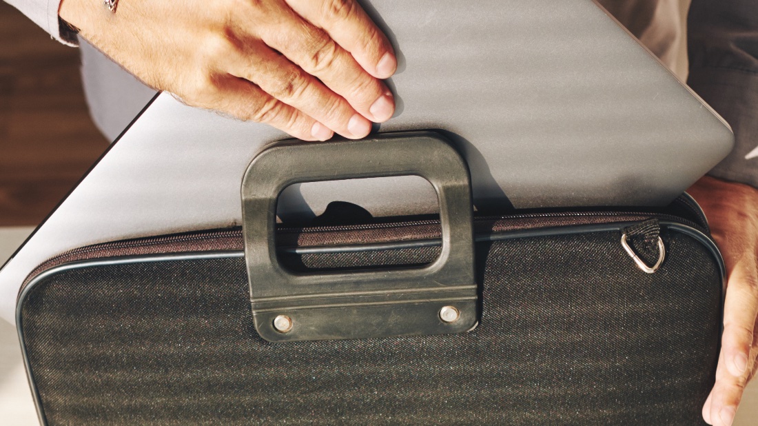 Как выбрать сумку для документов с отделением под ноутбук сумки пол бумаги и ноутбук