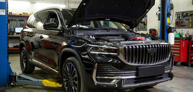 Джили Монжаро в техцентре на обслуживании