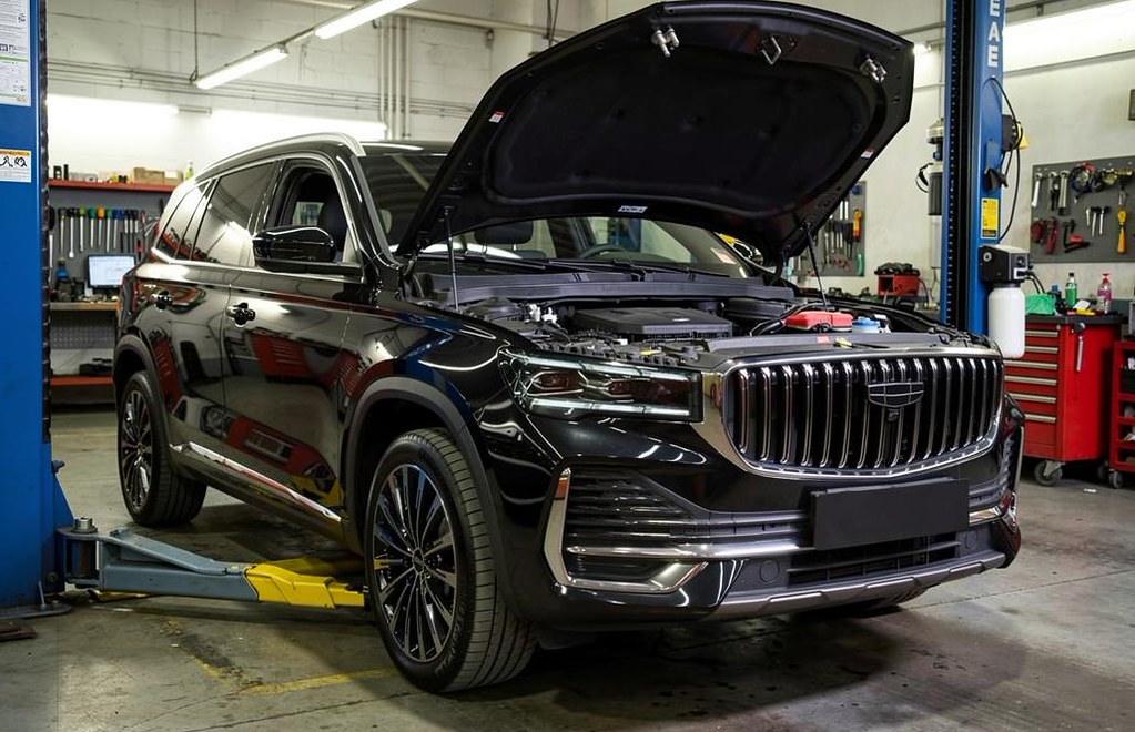 Замена масла в раздатке Geely: когда и как часто менять, выбор масла, стоимость в сервисе Джили Монжаро в техцентре на обслуживании