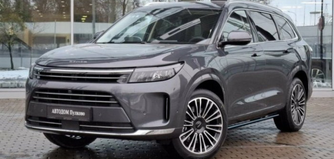 АВТОДОМ Пулково выступил партнером премии SUCCESS AWARDS 2025, представив гостям гибридный внедорожник SERES M7