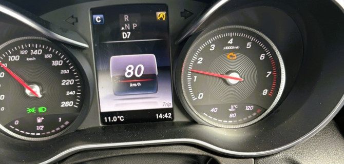 Здесь требуется профессиональная диагностика Mercedes