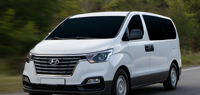 Аренда минивэна с водителем: когда это выгоднее, чем самостоятельная поездка